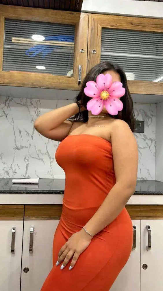 🌸🧜‍♀️💃  KANDY PERADENIYA KATUGASTHOTA    FULL SERVICE  REALL PHOTO BEAUTIFUL GIRL 5500  SE