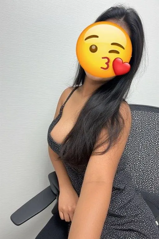 5000/=  KALUBOVILA   DEHIWALA    🌻 RASHI ( Tamil girl )💎 | Lanka Ads New
