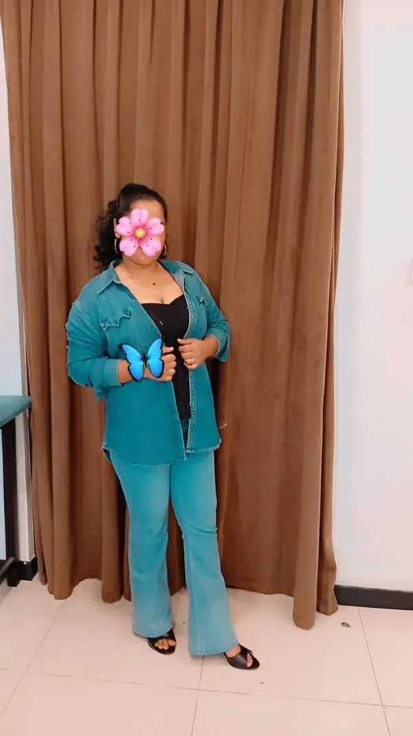 Full service { Couple show } Lesbian | Lanka Ads New