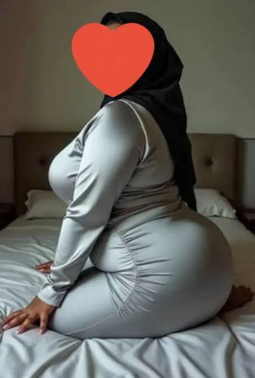 New Muslim girl kollupitiya Rs.5000/= 🙋‍♀️ | Lanka Ads New