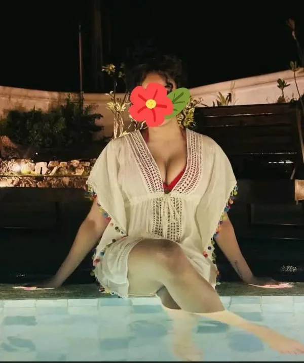 🌹 මීගමුවේ අඩුම මිල💞 🍌ONE OURS ONE SHOT ✨️ 4000.00✨️ 🌻ONE OURS TWO SHOT ✨️ 5000.00✨️ ✨️🌙FUL