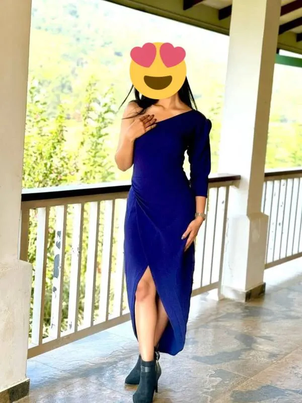 𝗙𝘂𝗹𝗹 𝐒𝐞𝐫𝐯𝐢𝐜𝐞 with hot girl at Malabe pittugala kaduwela | Lanka Ads New