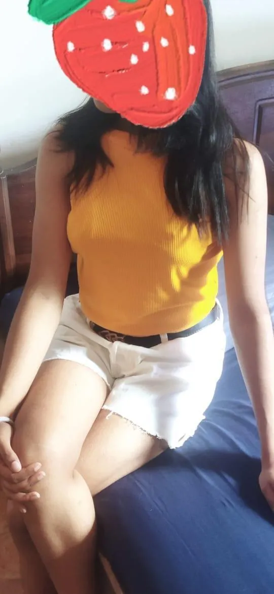 Full service beautiful gril | Lanka Ads New