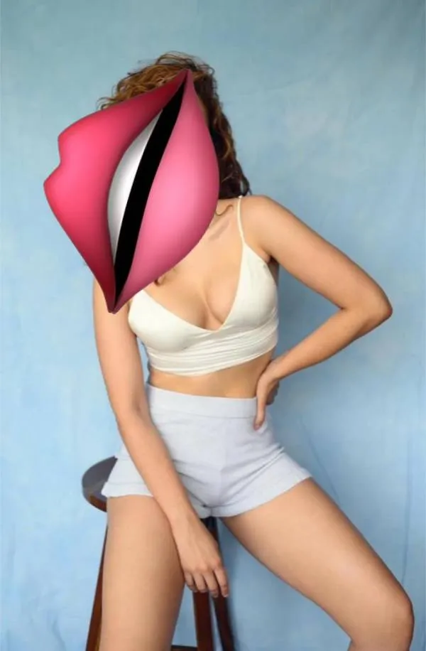 22 years Super Hot Modeling Girl in Malabe | Lanka Ads New