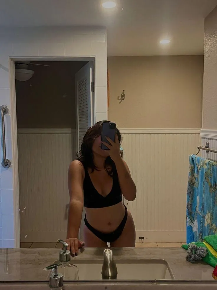 Full Service 👉Cute, Sexy And Young Girl📍 Pelawatte 💋 7000/- | Lanka Ads New