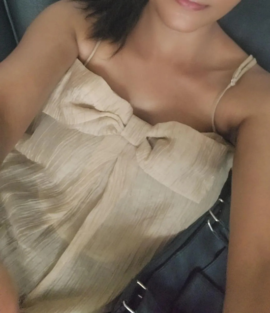 චූටි කෙල්ලෙක්ගෙන් ලොකු fun එකක් ගන්න එන්න... | Lanka Ads New