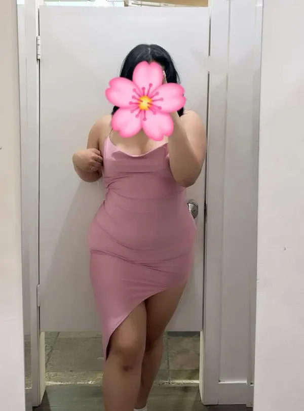 Full Service Young Girl in 👉Wellawatte🤗 8,000/- English,Sinhala,ok) | Lanka Ads New