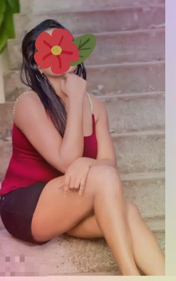 🌹ONE OURS ONE SHOT ❤✨️ 5000.00✨️ONE OURS TWO SHOT 6000.00🌹FULL NIGHT 25 000.00🌹මම තරු ඔබ ව